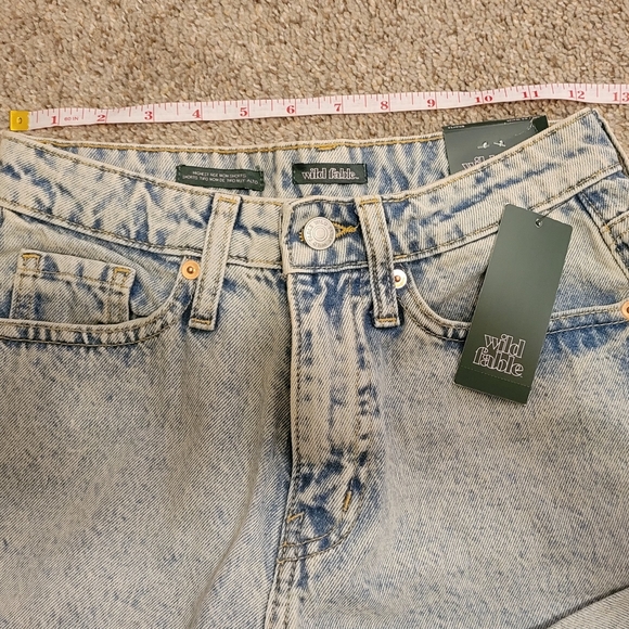 Wild Fabel Women's Super -High Rise Jeans Short Bundle !!! (NWT) - Picture 16 of 16
